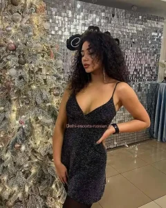 Susanna Russian busty escort in Malviya Nagar (4)